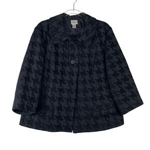 Chico's Women's Black Houndstooth Monochromatic Cropped Two Button Jacket Size 3